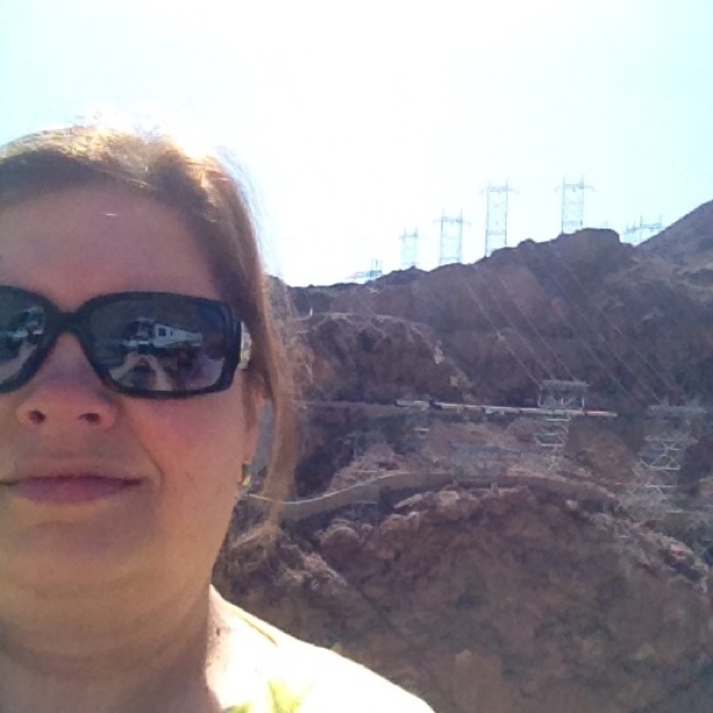 Meet your Posher, Lisa